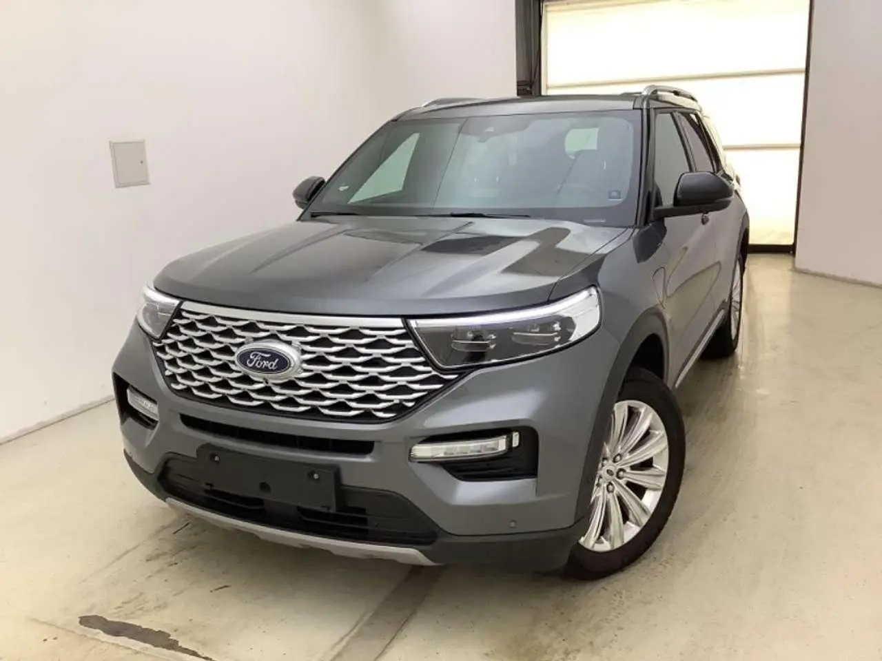 Photo 1 : Ford Explorer 2022 Hybride