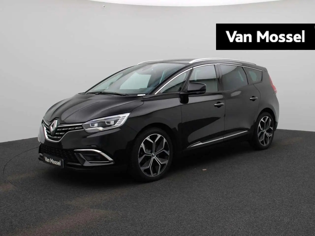 Photo 1 : Renault Grand Scenic 2023 Petrol