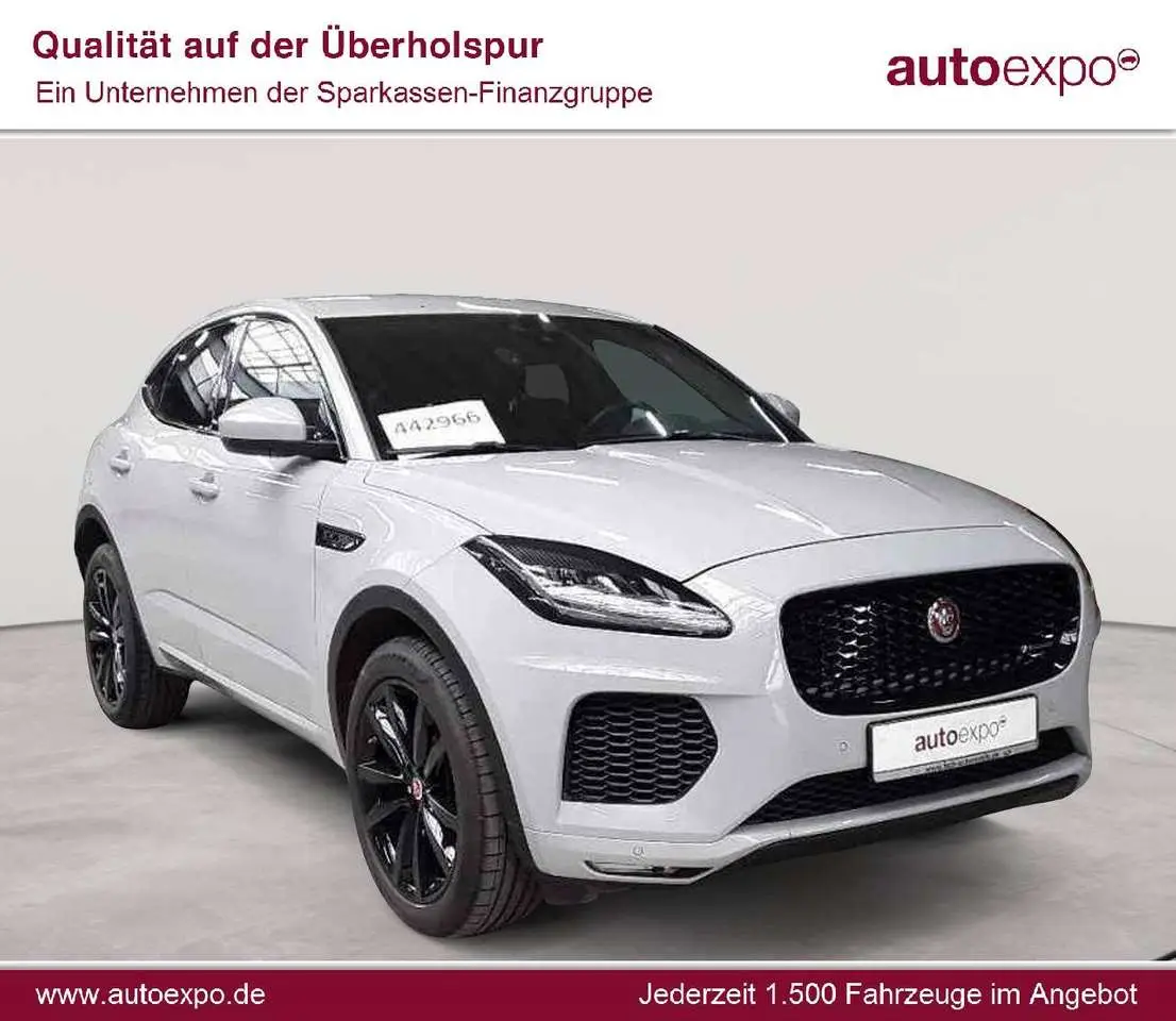 Photo 1 : Jaguar E-pace 2021 Essence