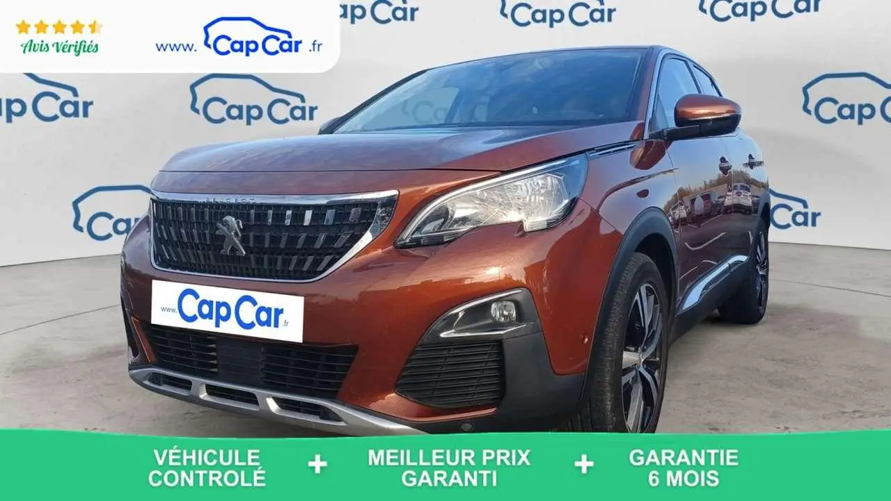 Photo 1 : Peugeot 3008 2019 Petrol