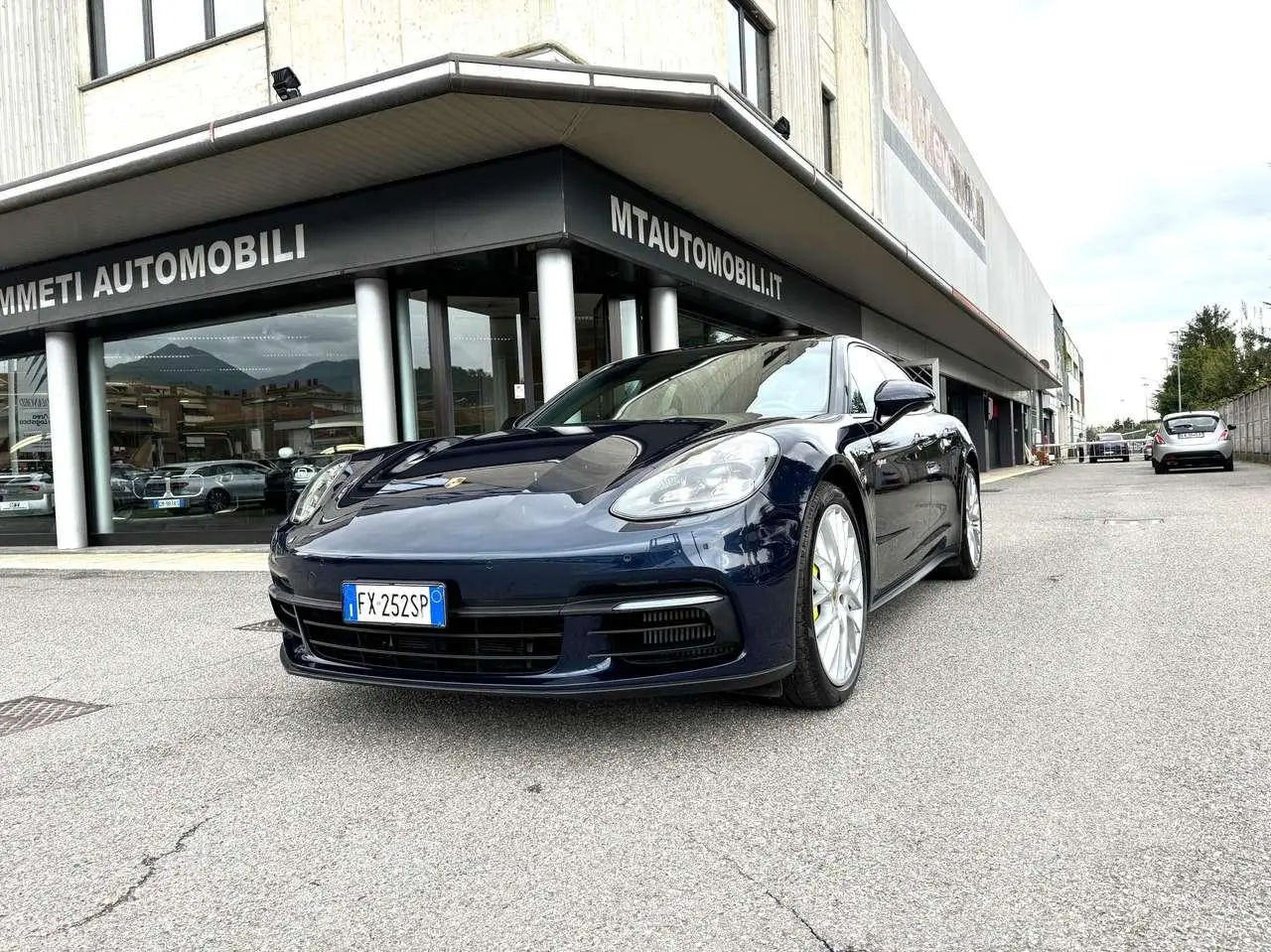 Photo 1 : Porsche Panamera 2019 Hybrid