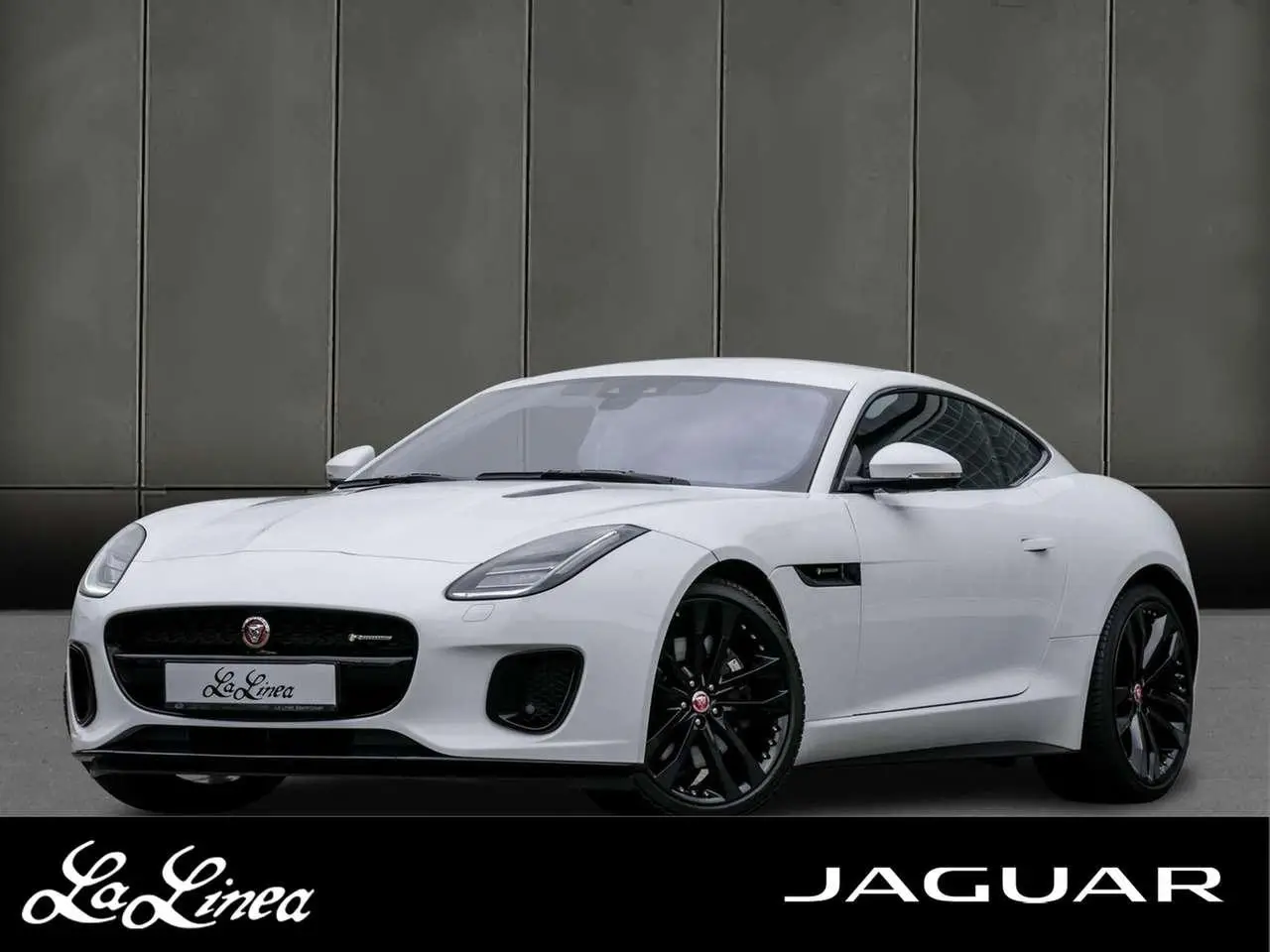 Photo 1 : Jaguar F-type 2020 Essence