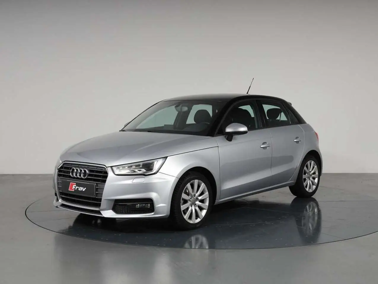 Photo 1 : Audi A1 2015 Essence