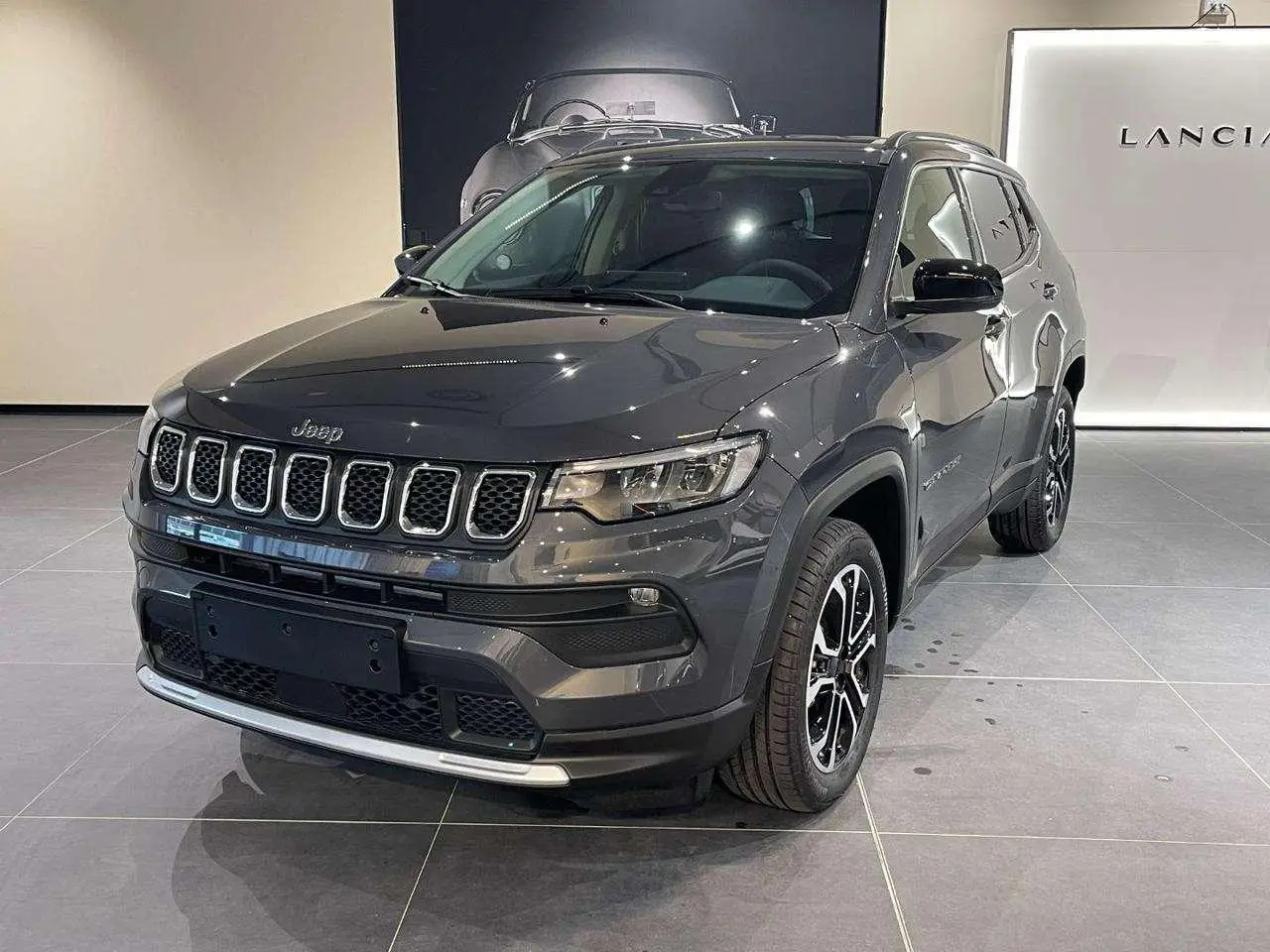 Photo 1 : Jeep Compass 2023 Hybrid