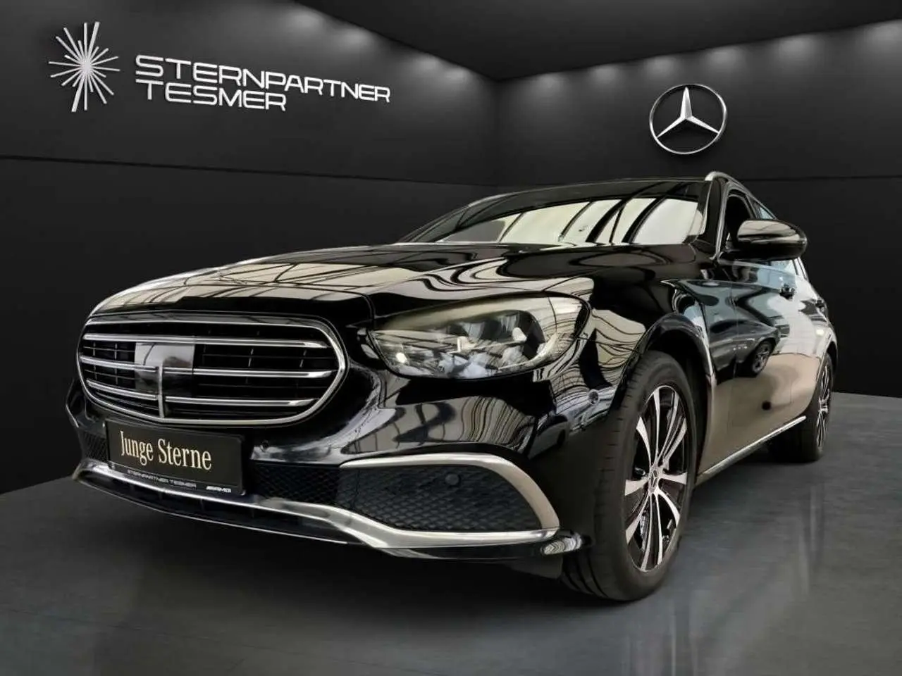 Photo 1 : Mercedes-benz Classe E 2021 Hybride