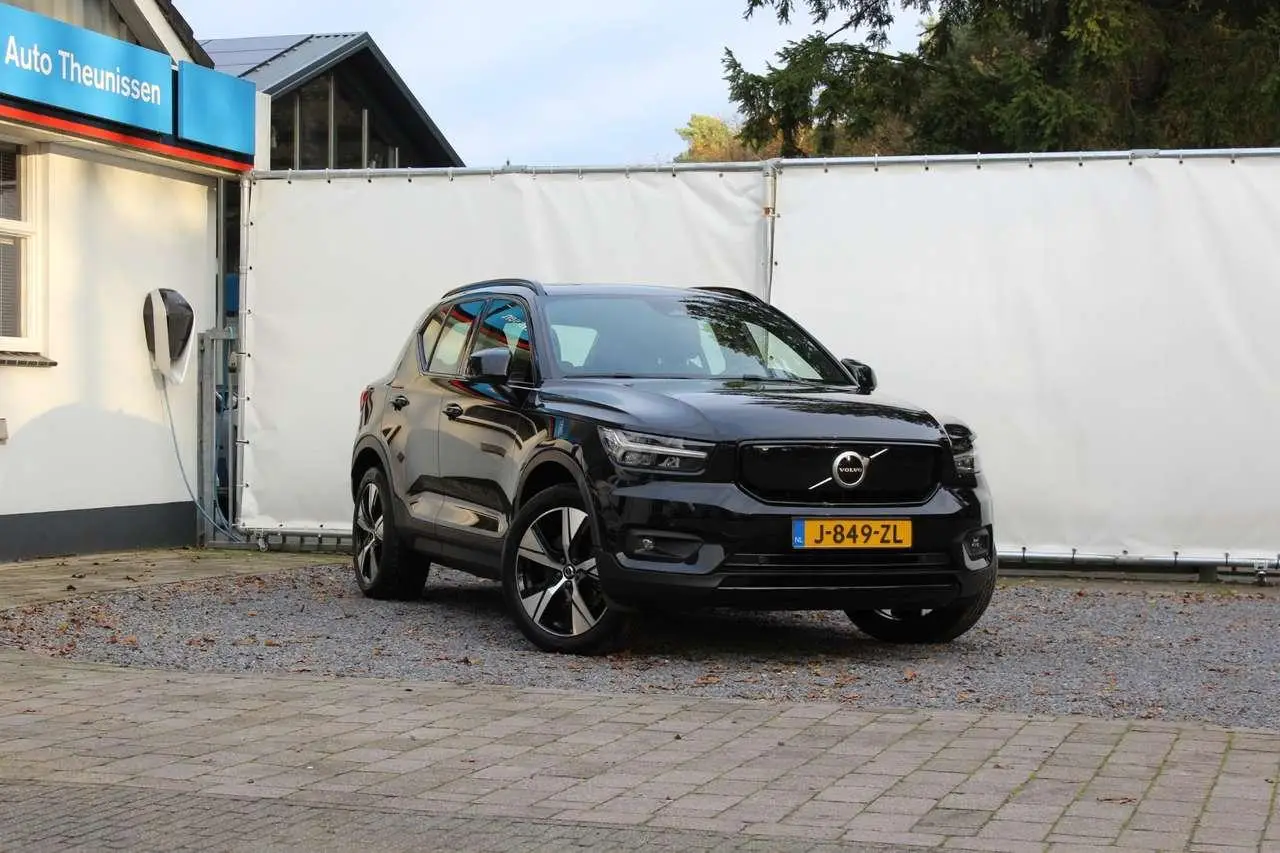 Photo 1 : Volvo Xc40 2020 Électrique