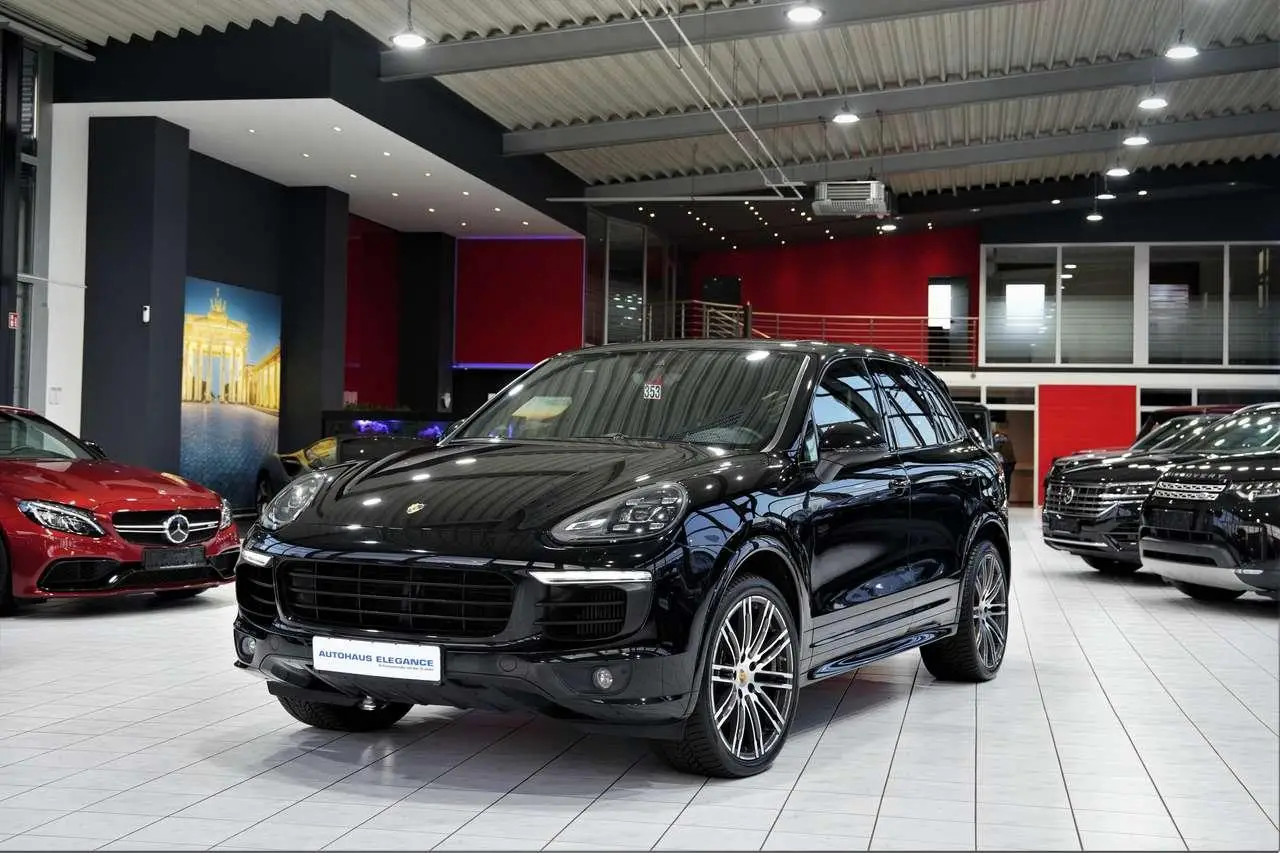 Photo 1 : Porsche Cayenne 2017 Diesel