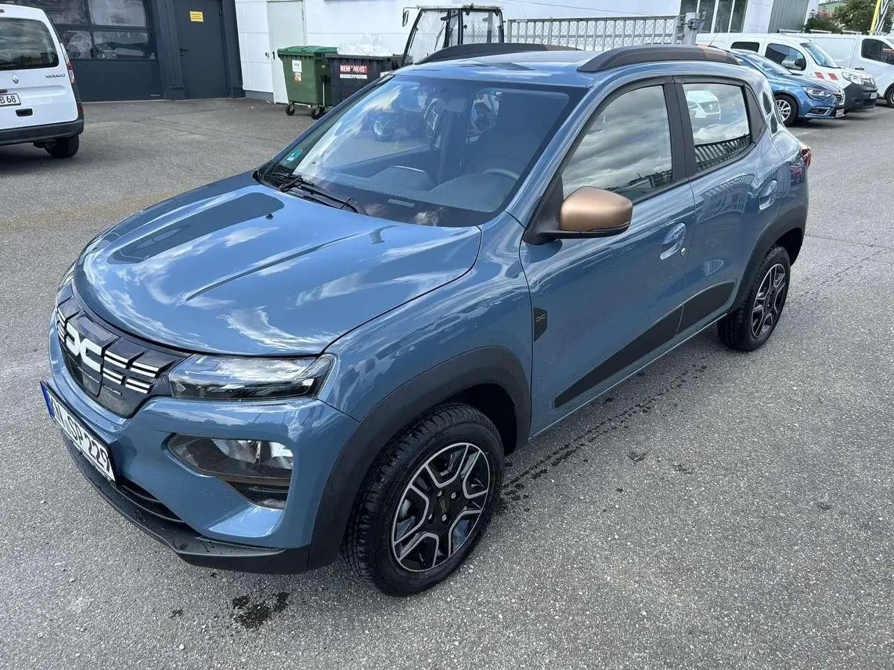 Photo 1 : Dacia Spring 2023 Electric