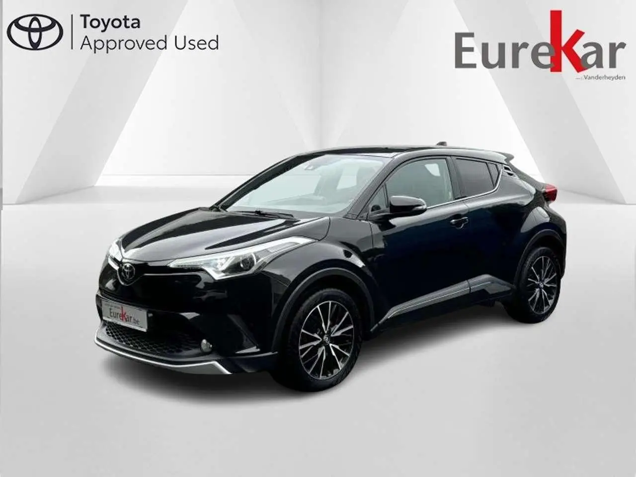 Photo 1 : Toyota C-hr 2017 Petrol