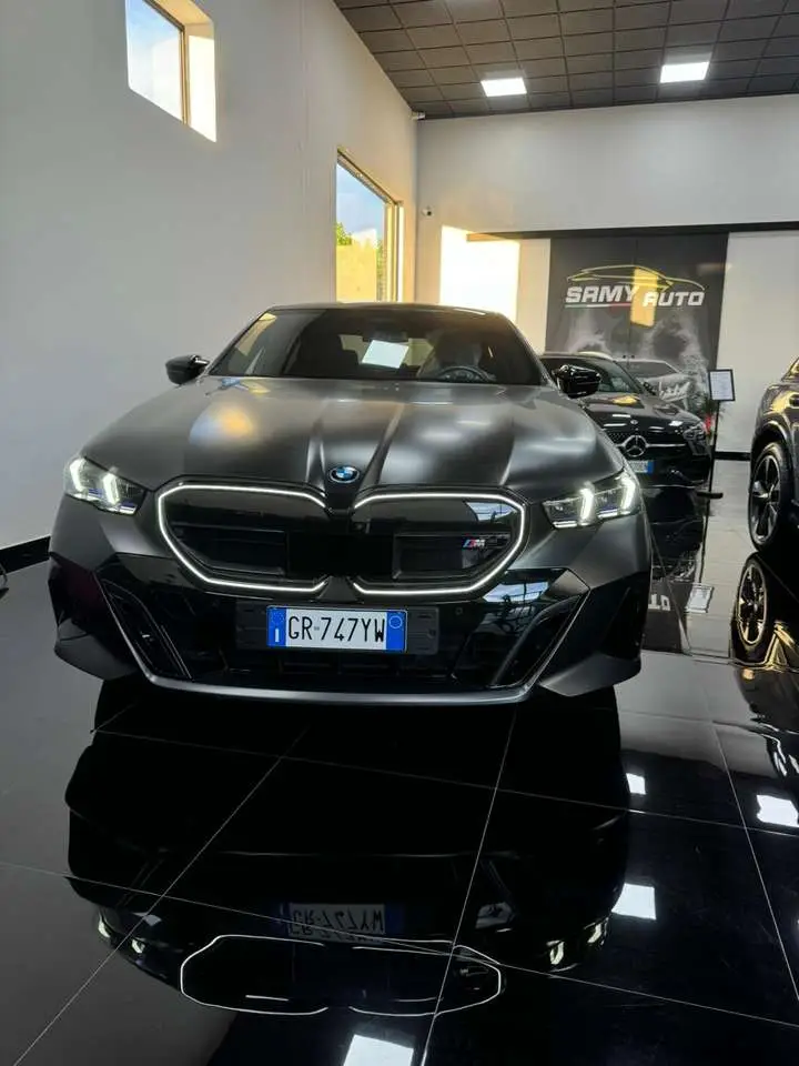 Photo 1 : Bmw I5 2023 Électrique