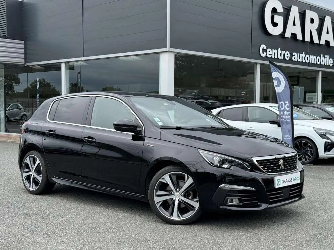 Photo 1 : Peugeot 308 2019 Petrol