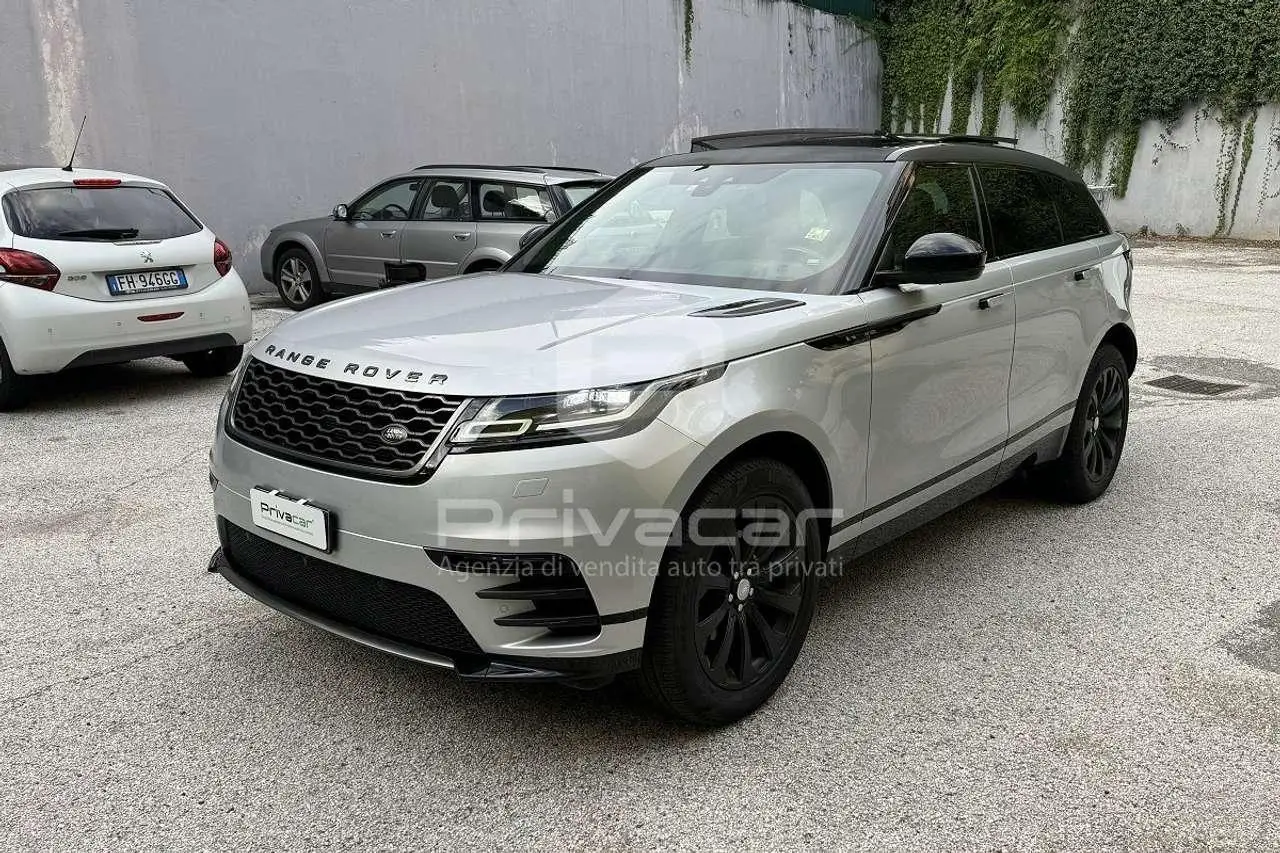 Photo 1 : Land Rover Range Rover Velar 2017 Diesel