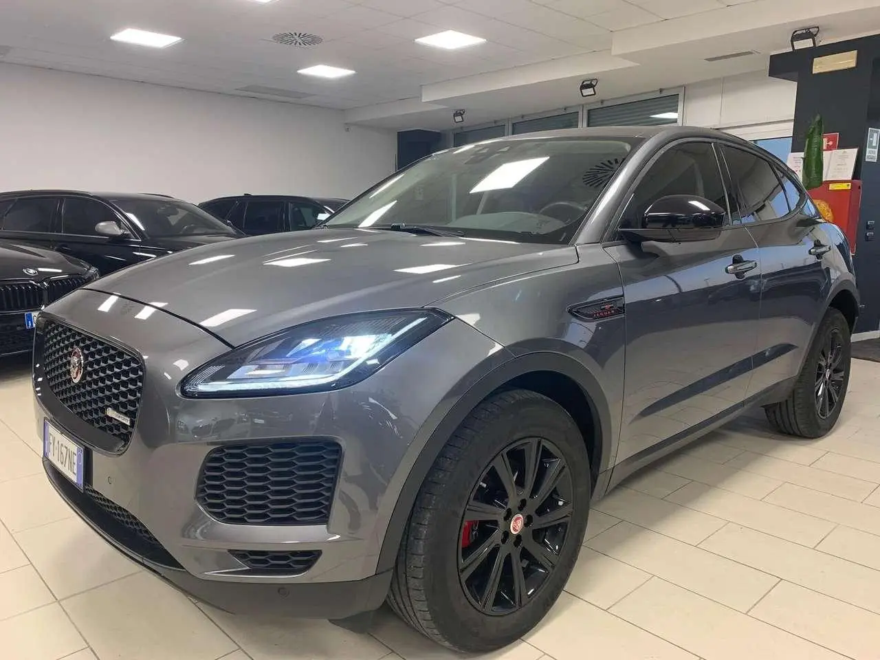 Photo 1 : Jaguar E-pace 2019 Diesel