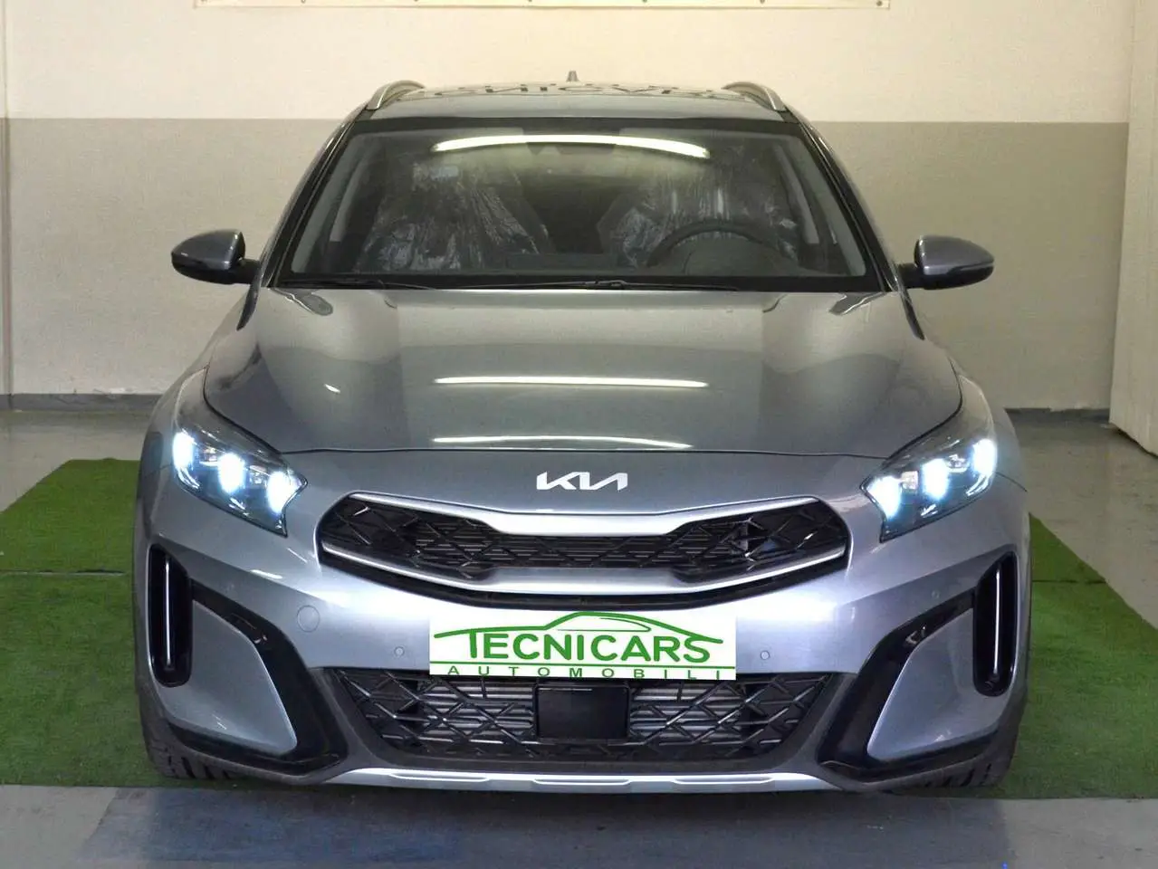 Photo 1 : Kia Xceed 2024 Hybrid