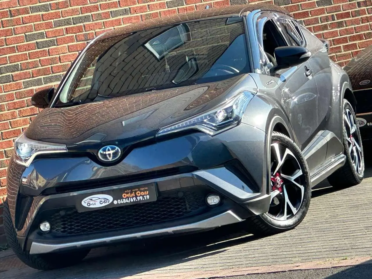 Photo 1 : Toyota C-hr 2019 Hybrid