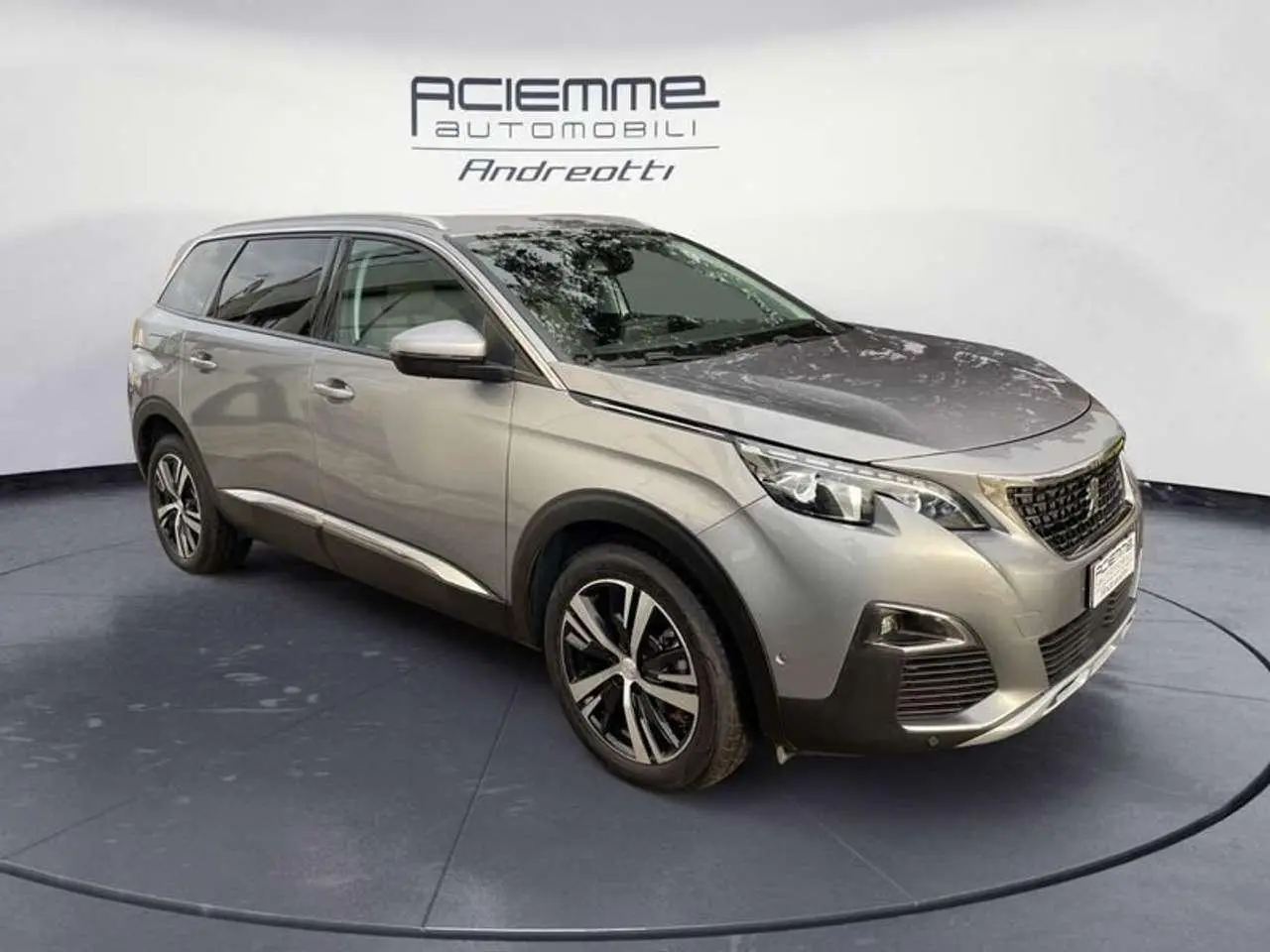 Photo 1 : Peugeot 5008 2019 Diesel