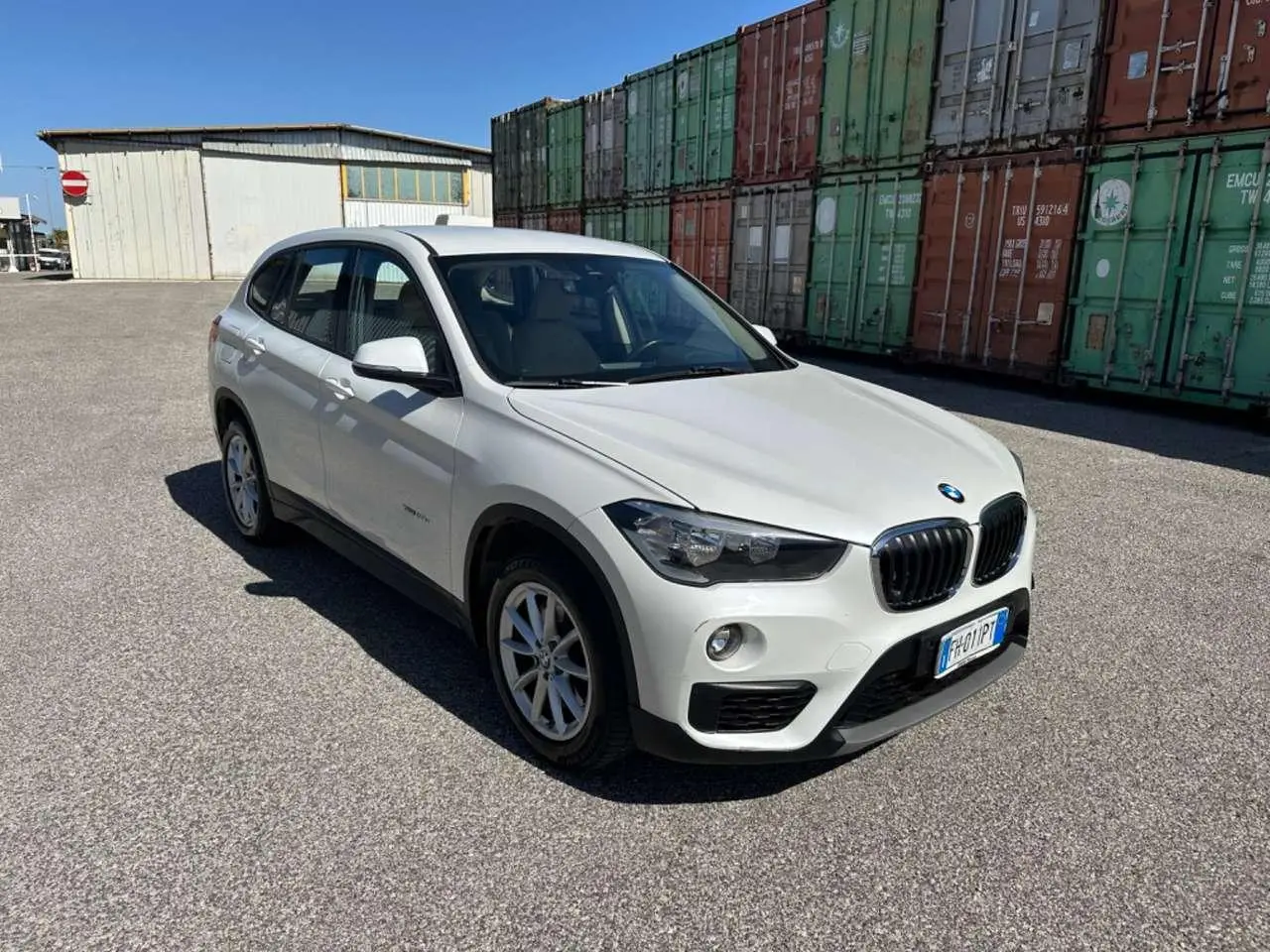 Photo 1 : Bmw X1 2018 Diesel