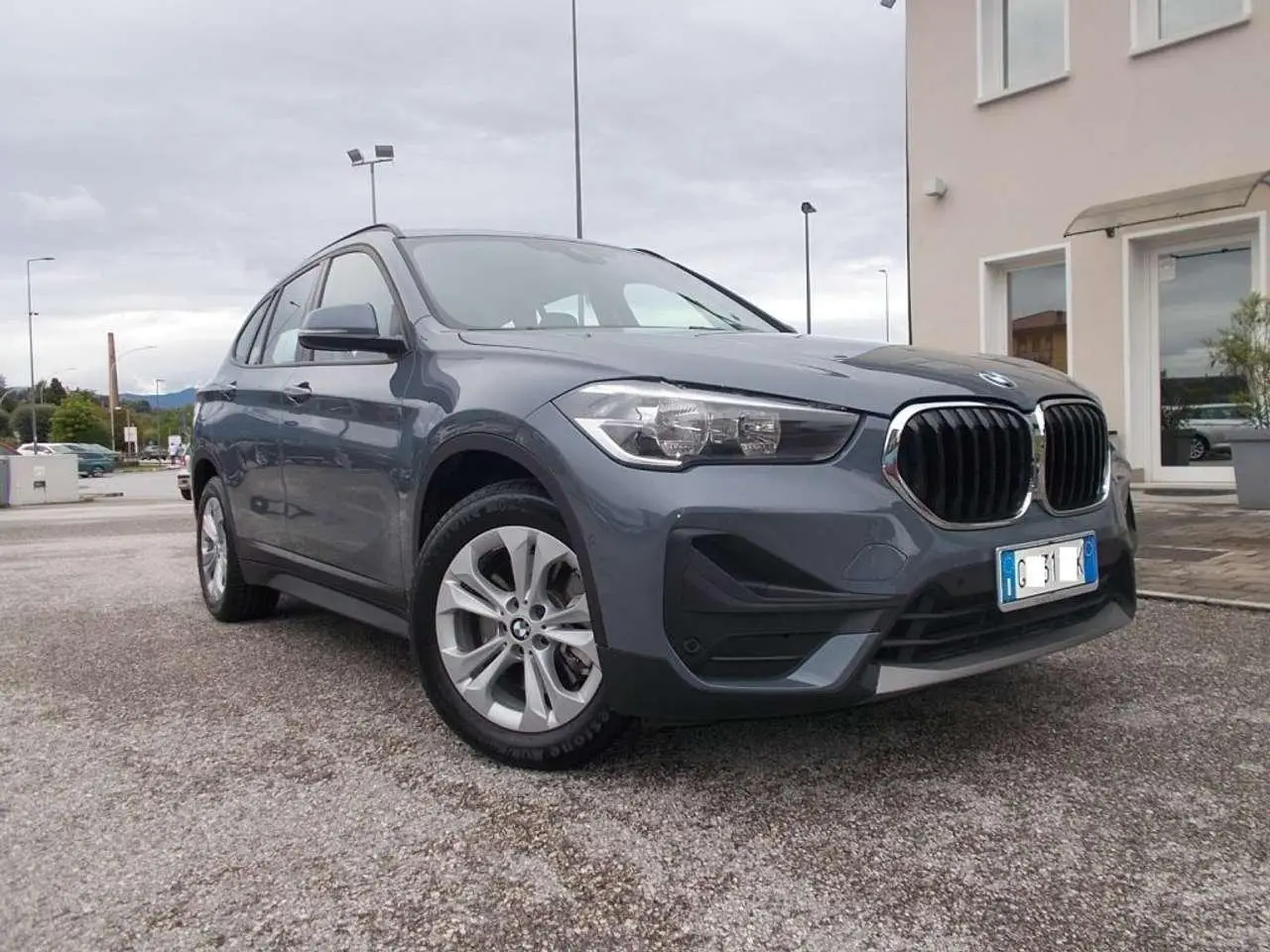 Photo 1 : Bmw X1 2021 Hybride