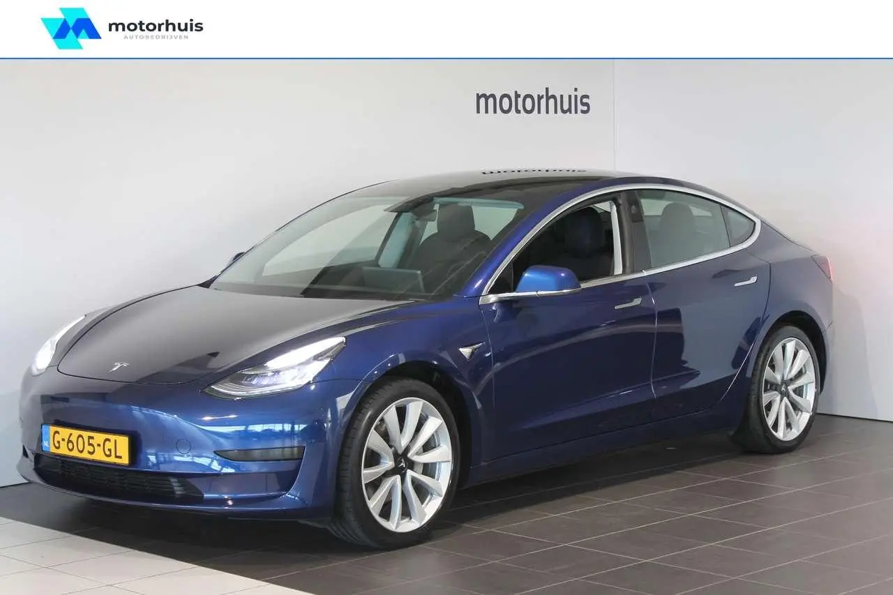 Photo 1 : Tesla Model 3 2019 Electric