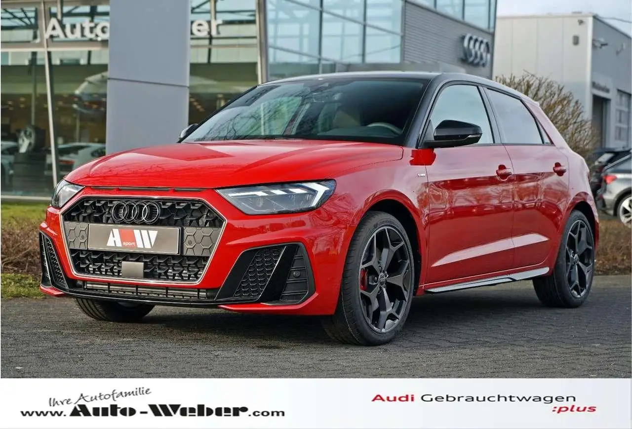 Photo 1 : Audi A1 2024 Petrol