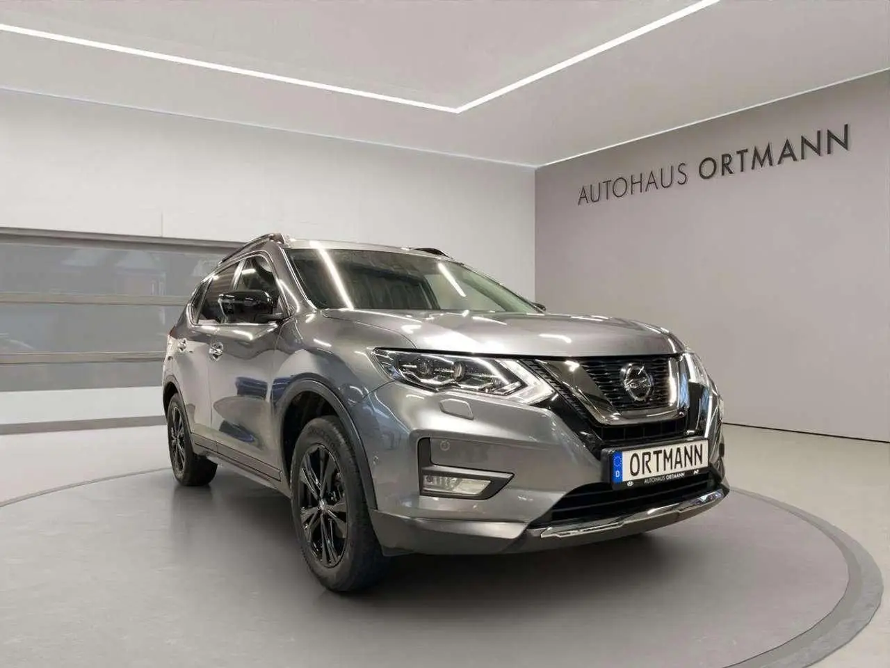 Photo 1 : Nissan X-trail 2020 Essence