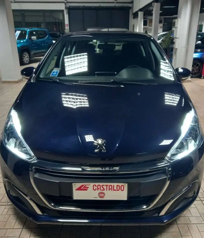 Photo 1 : Peugeot 208 2016 Diesel