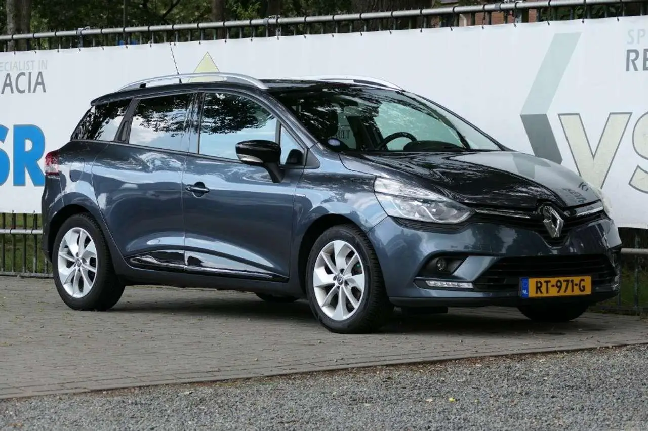 Photo 1 : Renault Clio 2017 Petrol