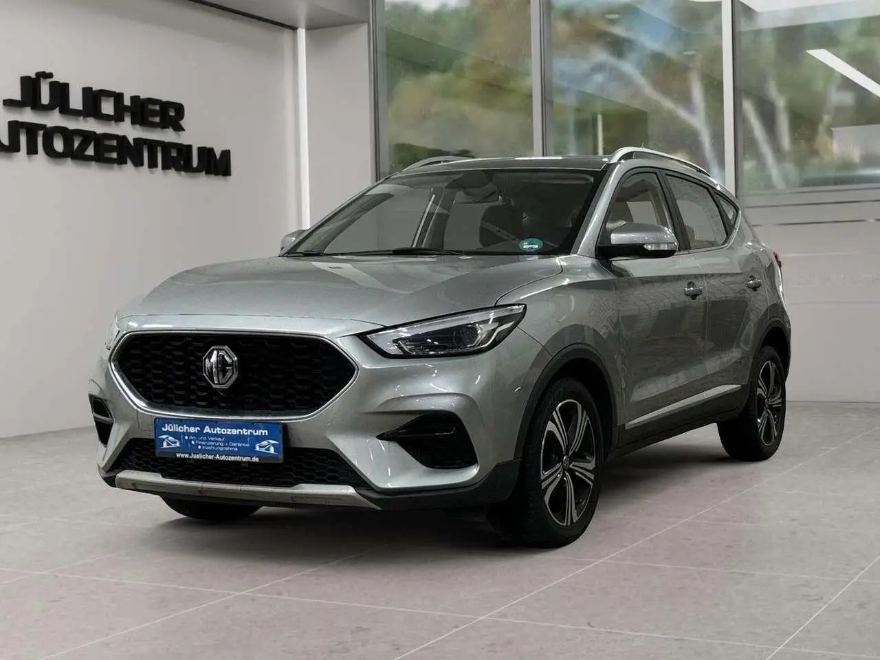 Photo 1 : Mg Zs 2022 Essence