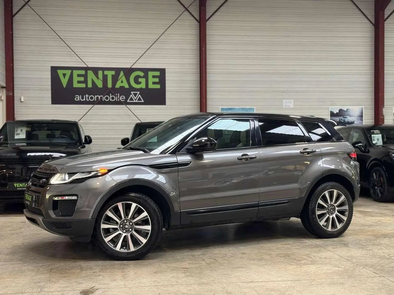 Photo 1 : Land Rover Range Rover Evoque 2017 Diesel