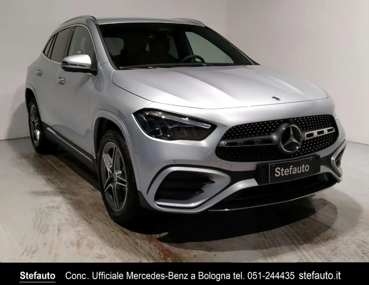 Photo 1 : Mercedes-benz Classe Gla 2024 Hybride