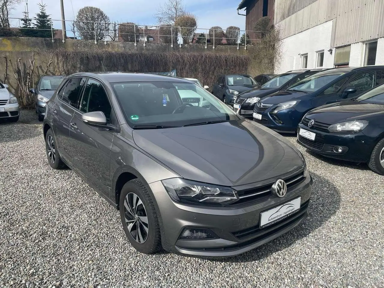 Photo 1 : Volkswagen Polo 2018 Petrol