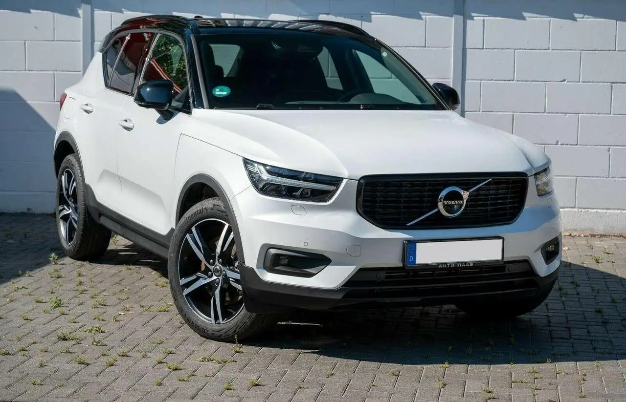 Photo 1 : Volvo Xc40 2020 Hybride