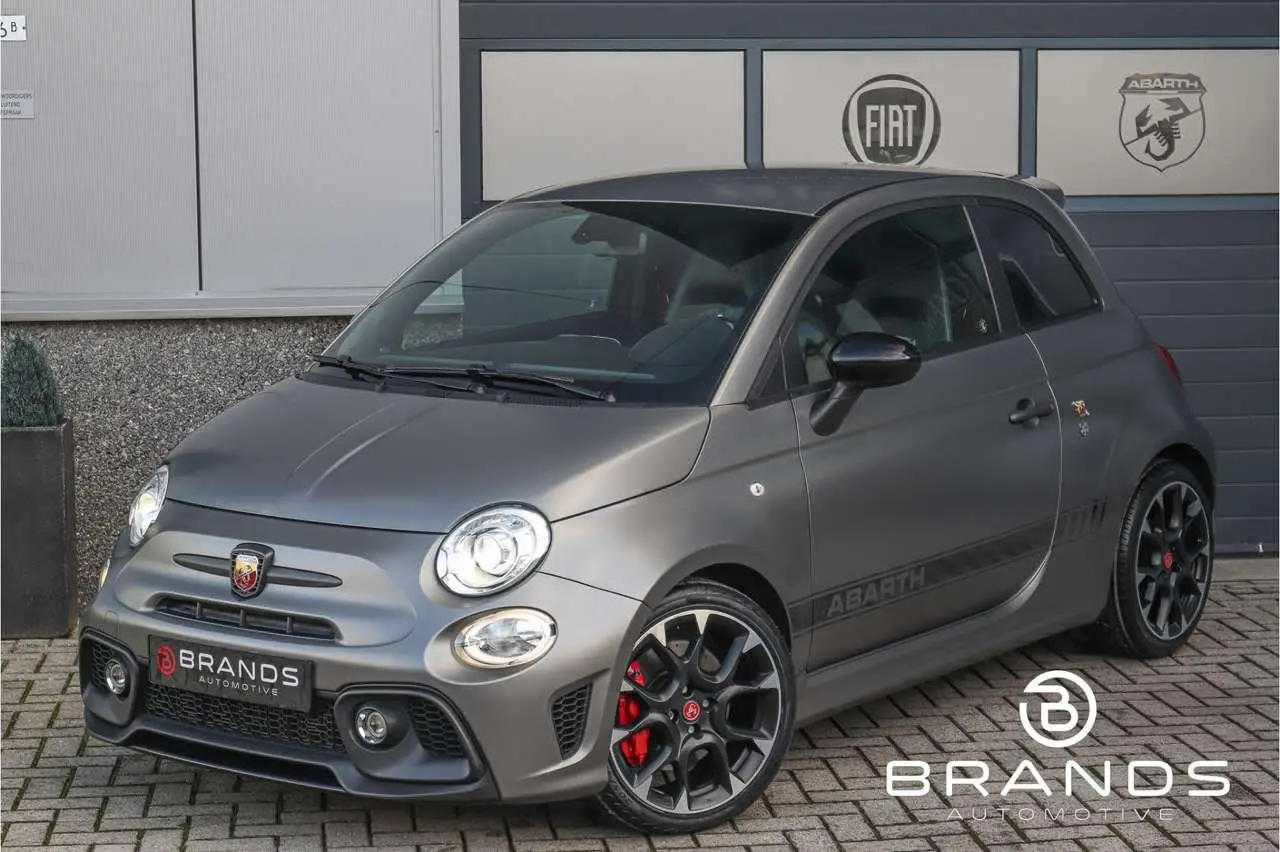 Photo 1 : Abarth 595 2019 Petrol