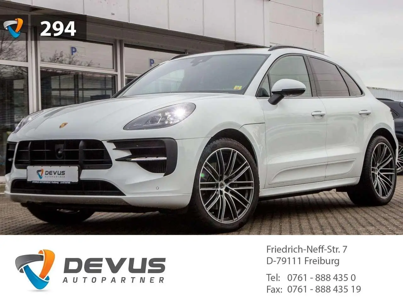 Photo 1 : Porsche Macan 2019 Petrol