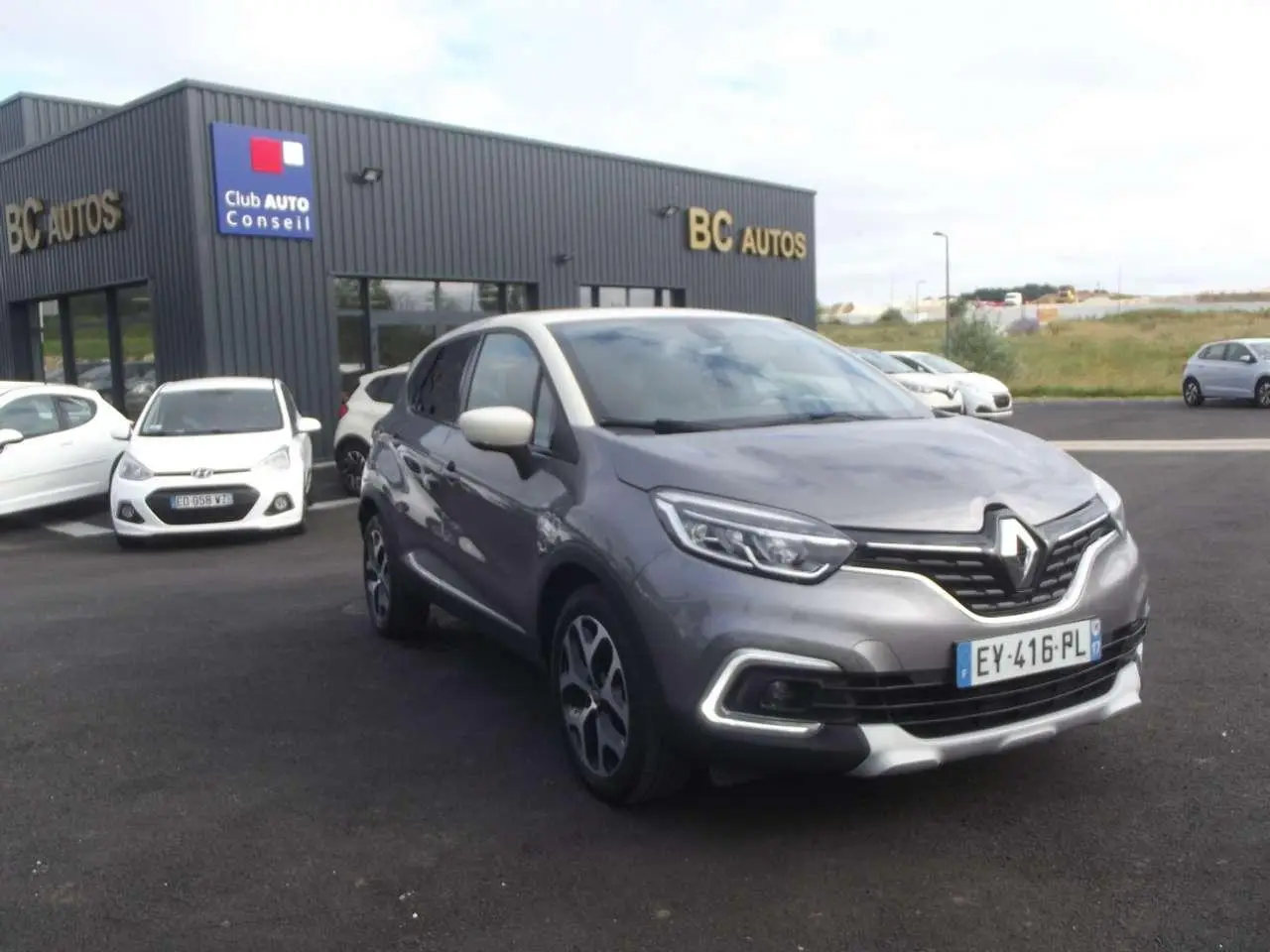 Photo 1 : Renault Captur 2018 Diesel