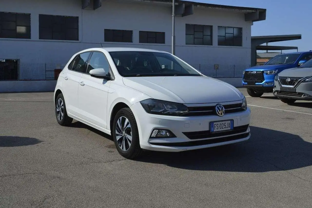 Photo 1 : Volkswagen Polo 2018 Essence