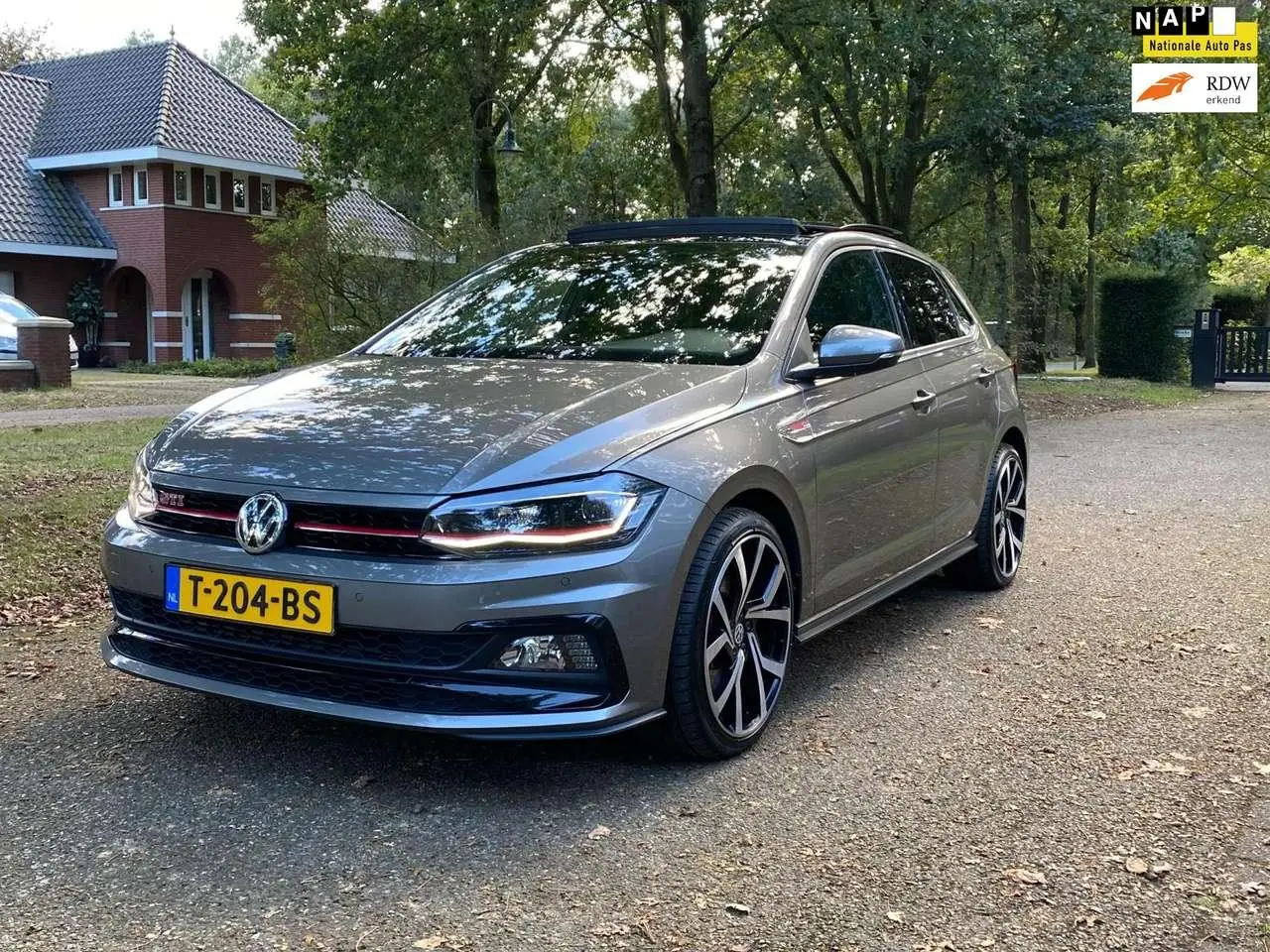 Photo 1 : Volkswagen Polo 2019 Essence