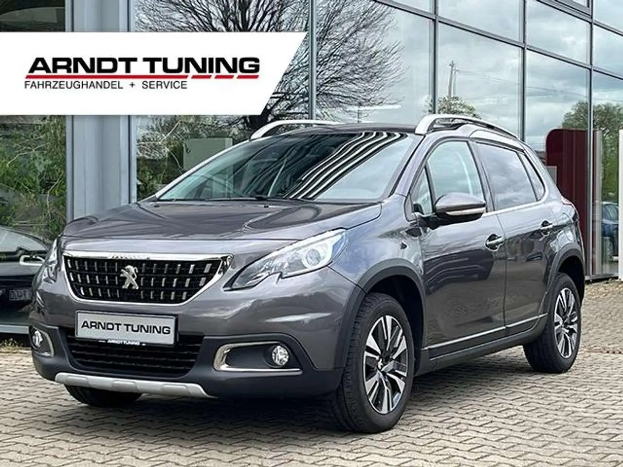 Photo 1 : Peugeot 2008 2019 Essence