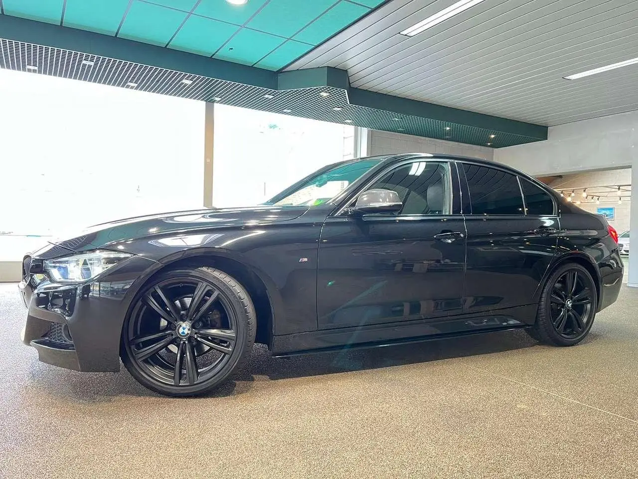 Photo 1 : Bmw Serie 3 2016 Diesel