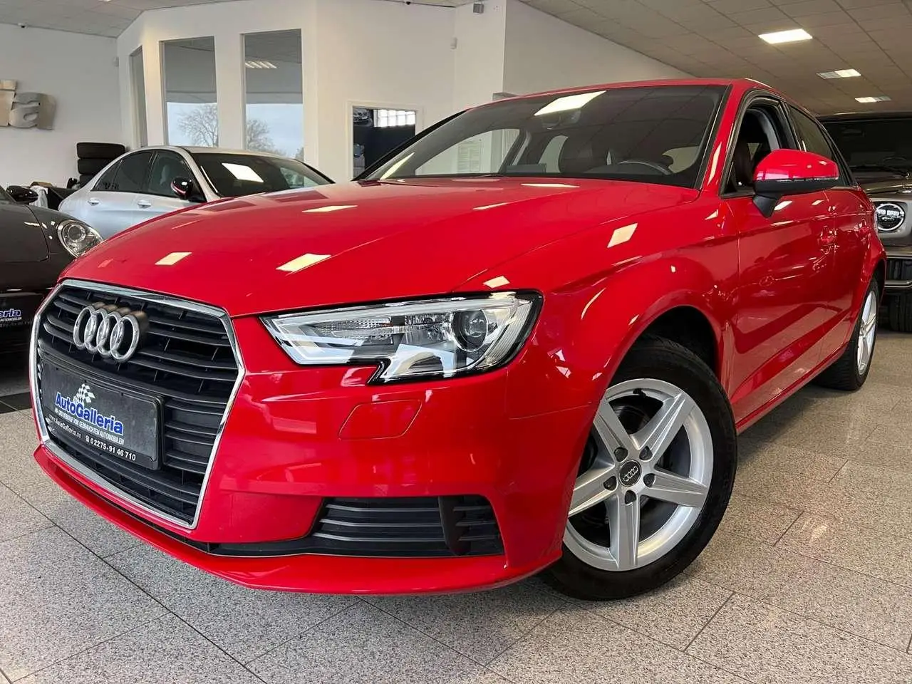 Photo 1 : Audi A3 2018 Petrol