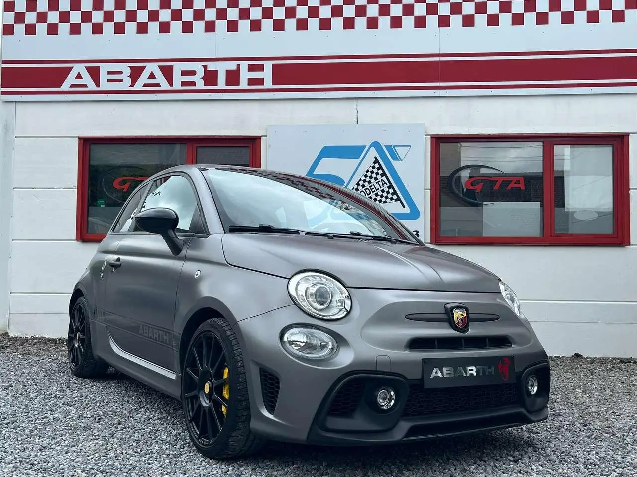 Photo 1 : Abarth 595 2020 Petrol