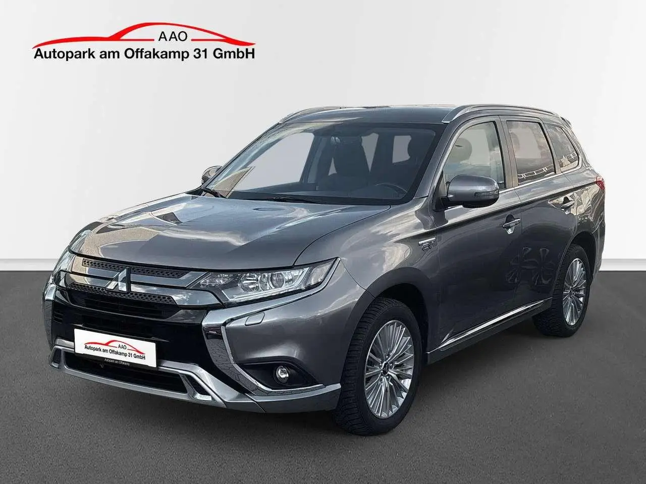 Photo 1 : Mitsubishi Outlander 2020 Hybrid