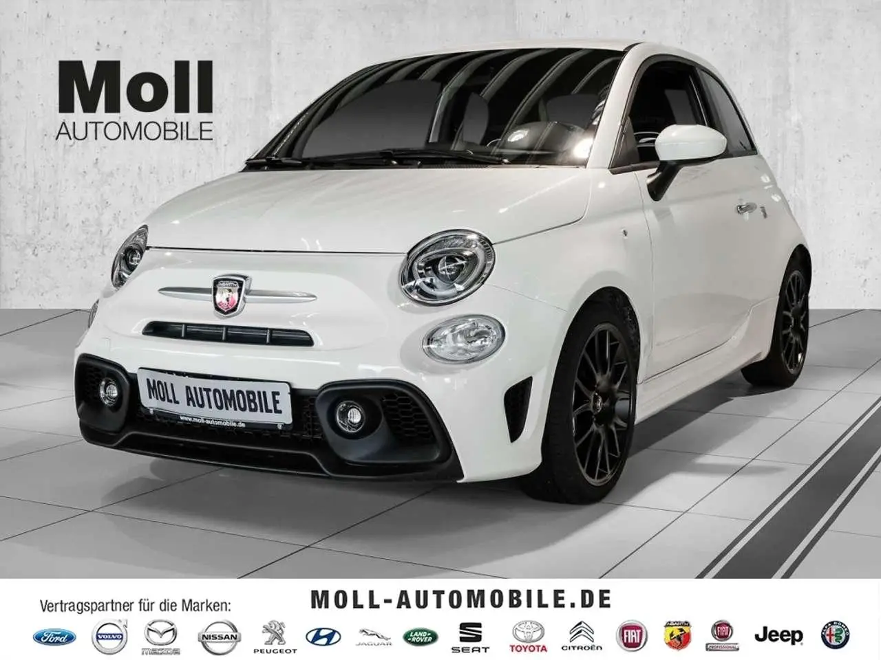 Photo 1 : Abarth 595 2023 Essence