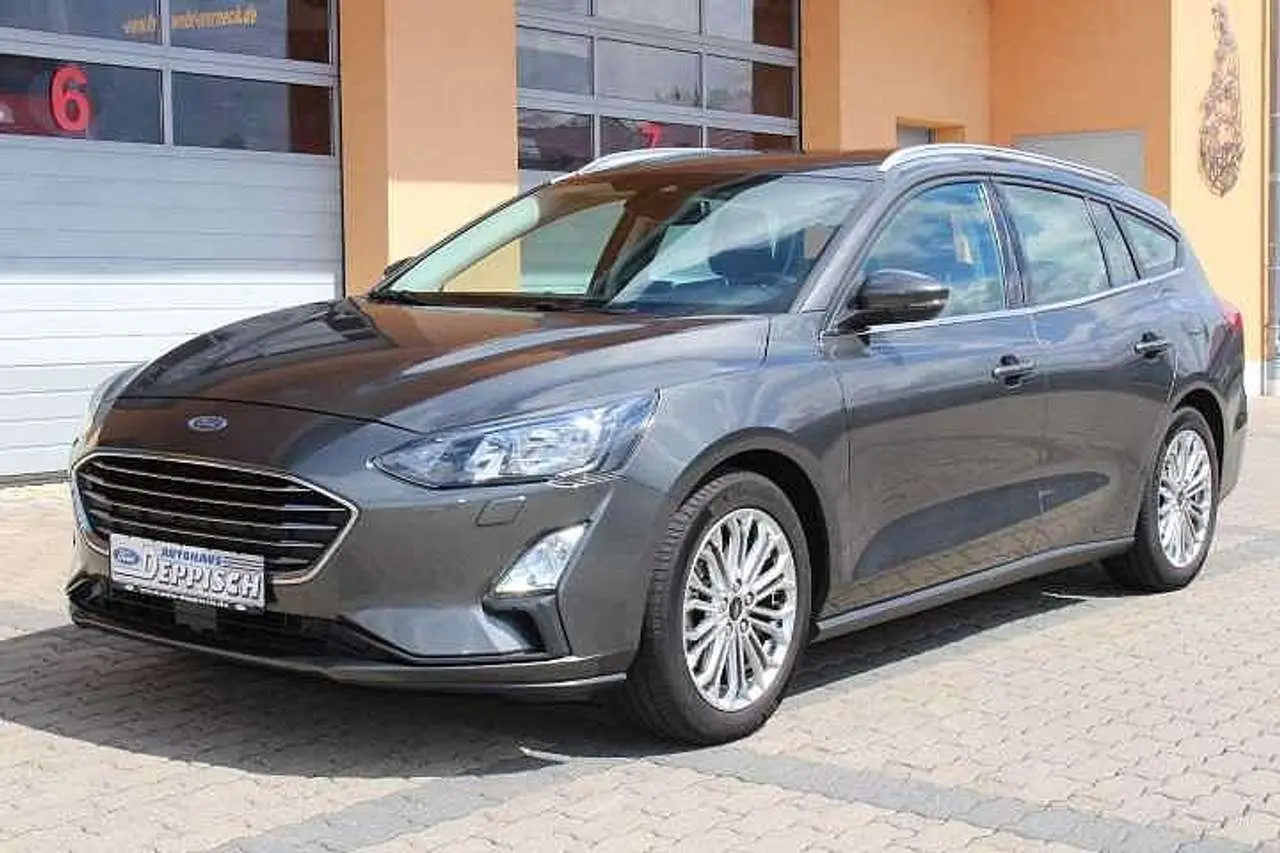 Photo 1 : Ford Focus 2020 Essence