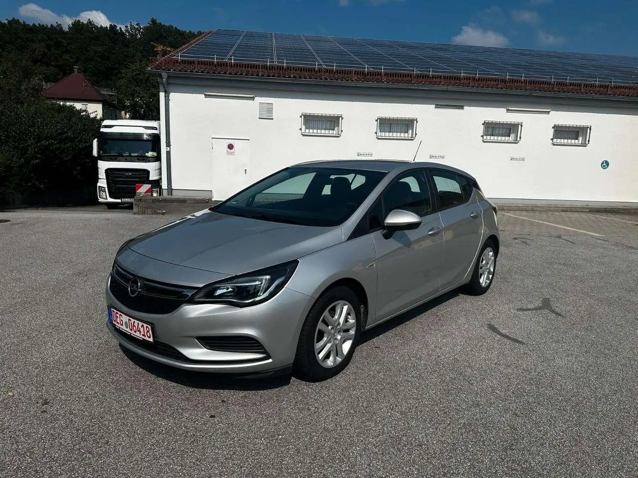 Photo 1 : Opel Astra 2016 Petrol