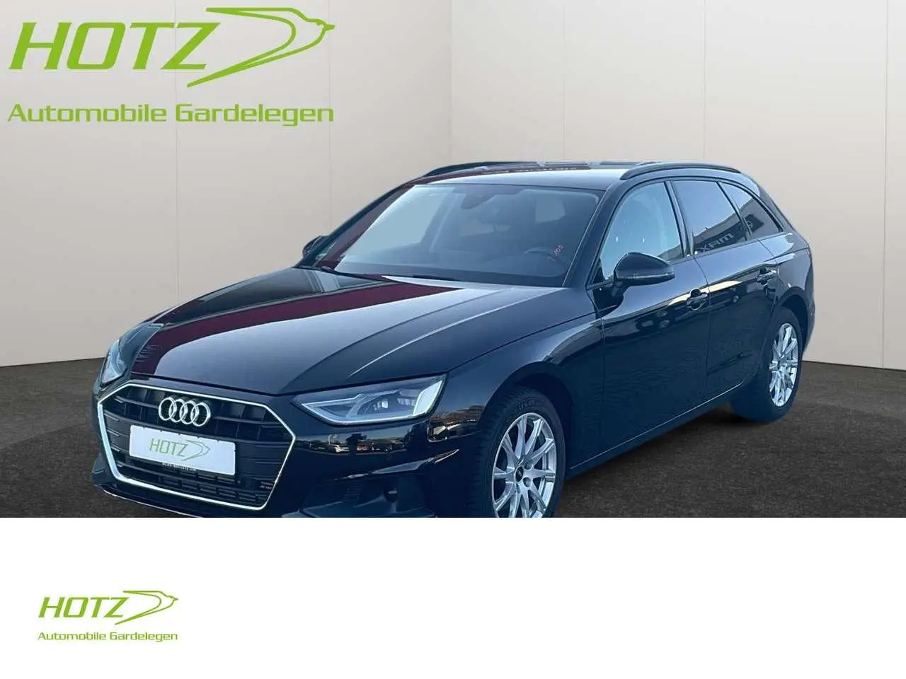 Photo 1 : Audi A4 2021 Petrol