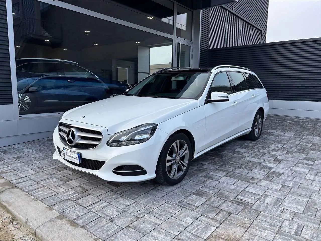 Photo 1 : Mercedes-benz Classe E 2015 Diesel