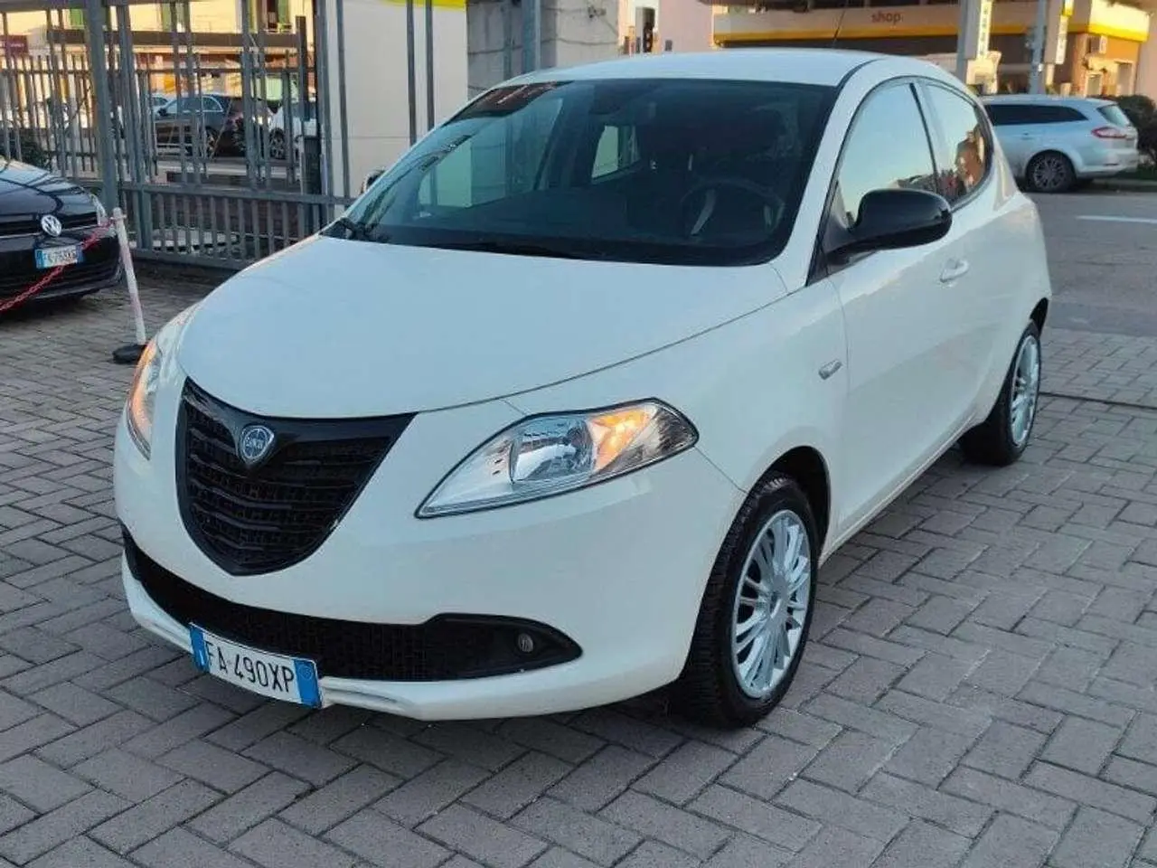 Photo 1 : Lancia Ypsilon 2015 Essence