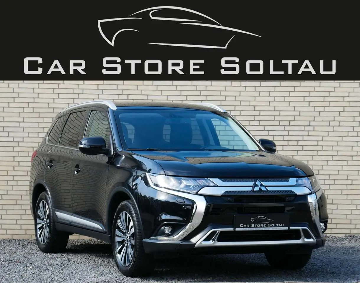 Photo 1 : Mitsubishi Outlander 2019 Essence