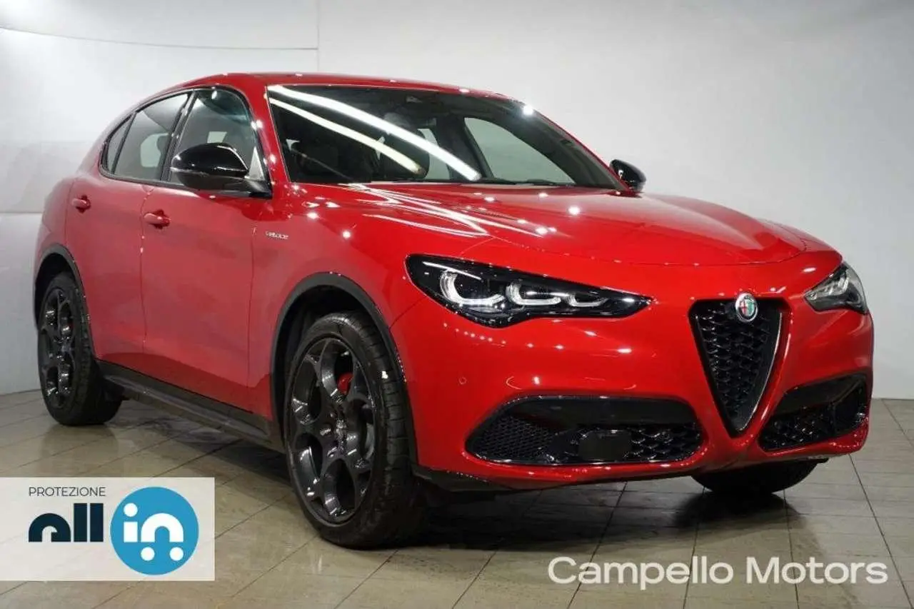 Photo 1 : Alfa Romeo Stelvio 2024 Diesel